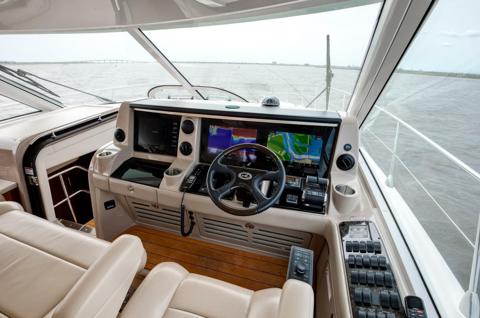 2008 Sea Ray 60 Sundancer — photo 43