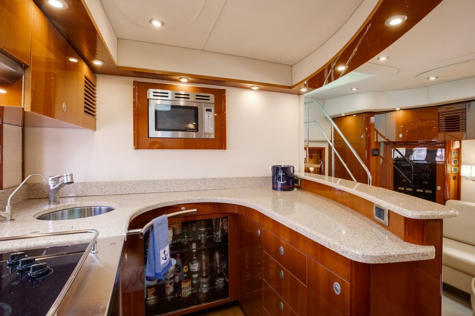 2008 Sea Ray 60 Sundancer — photo 68