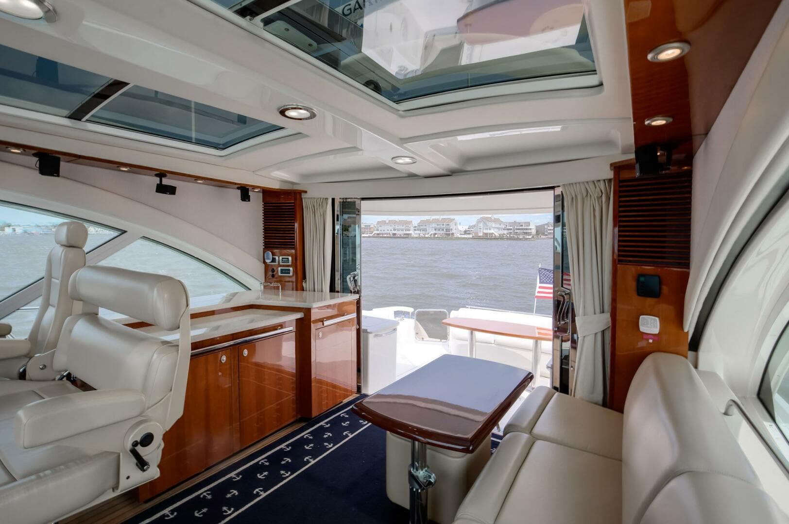 2008 Sea Ray 60 Sundancer — photo 48