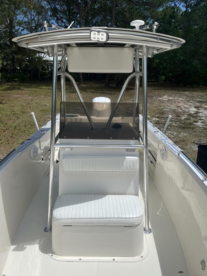 1998 Blue Fin 25 Center Console — photo 13
