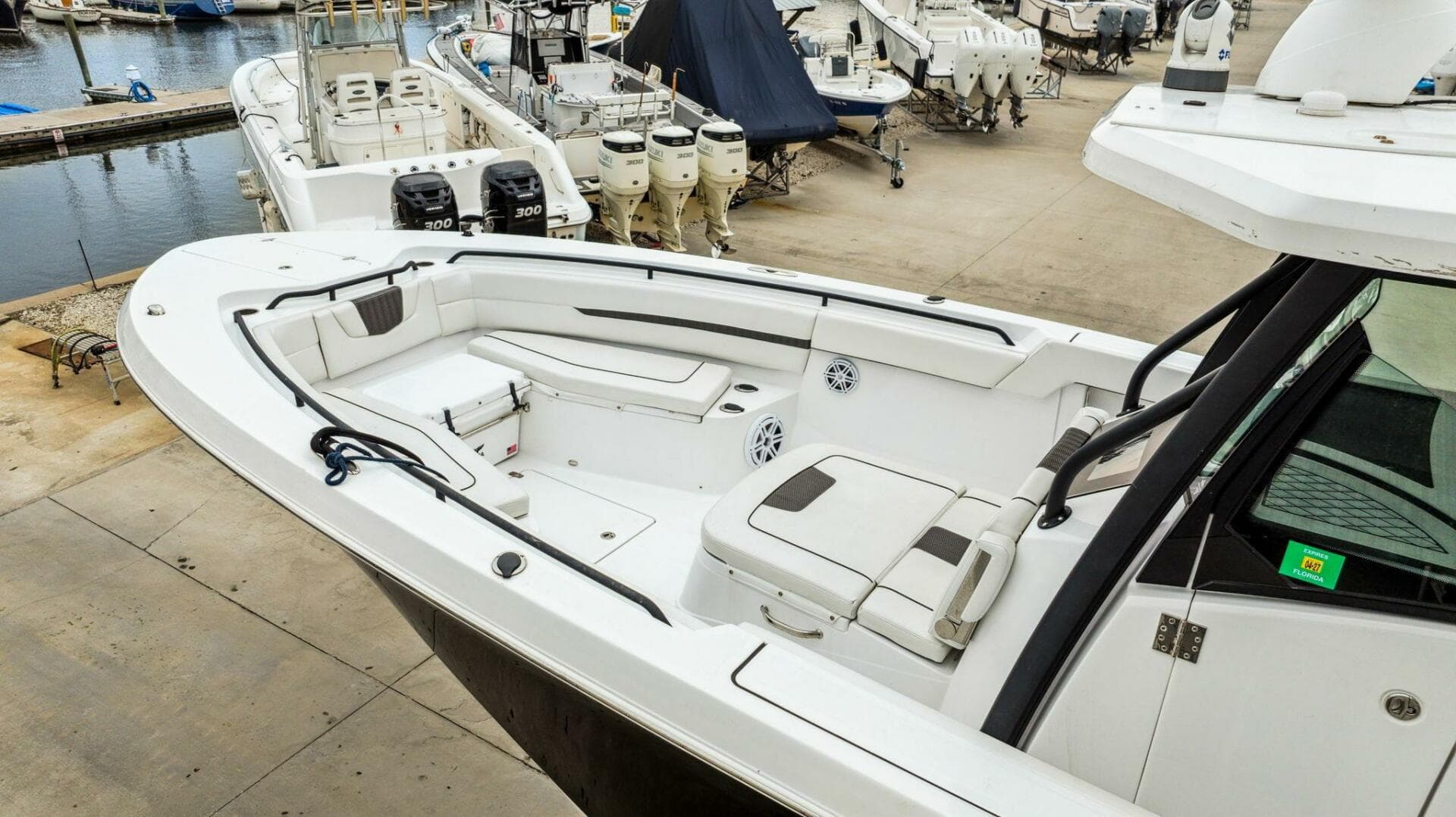2023 Wellcraft 352 Fisherman Center Console — photo 39