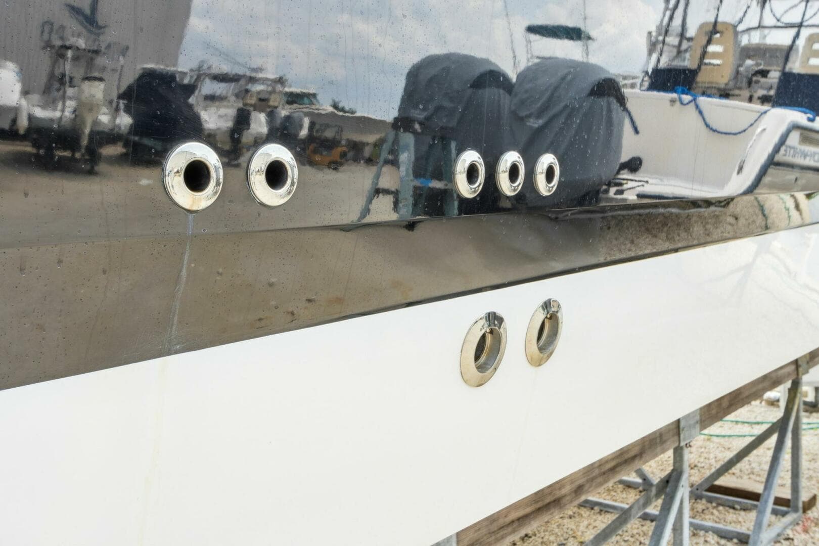 2023 Wellcraft 352 Fisherman Center Console — photo 4