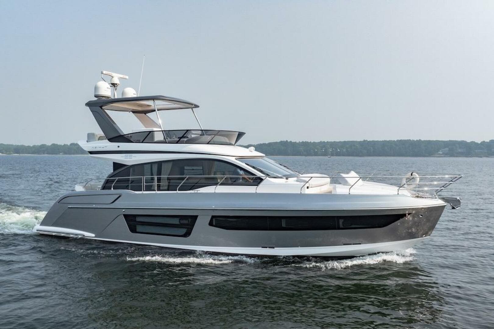 2023 Azimut Fly 53 — photo 15