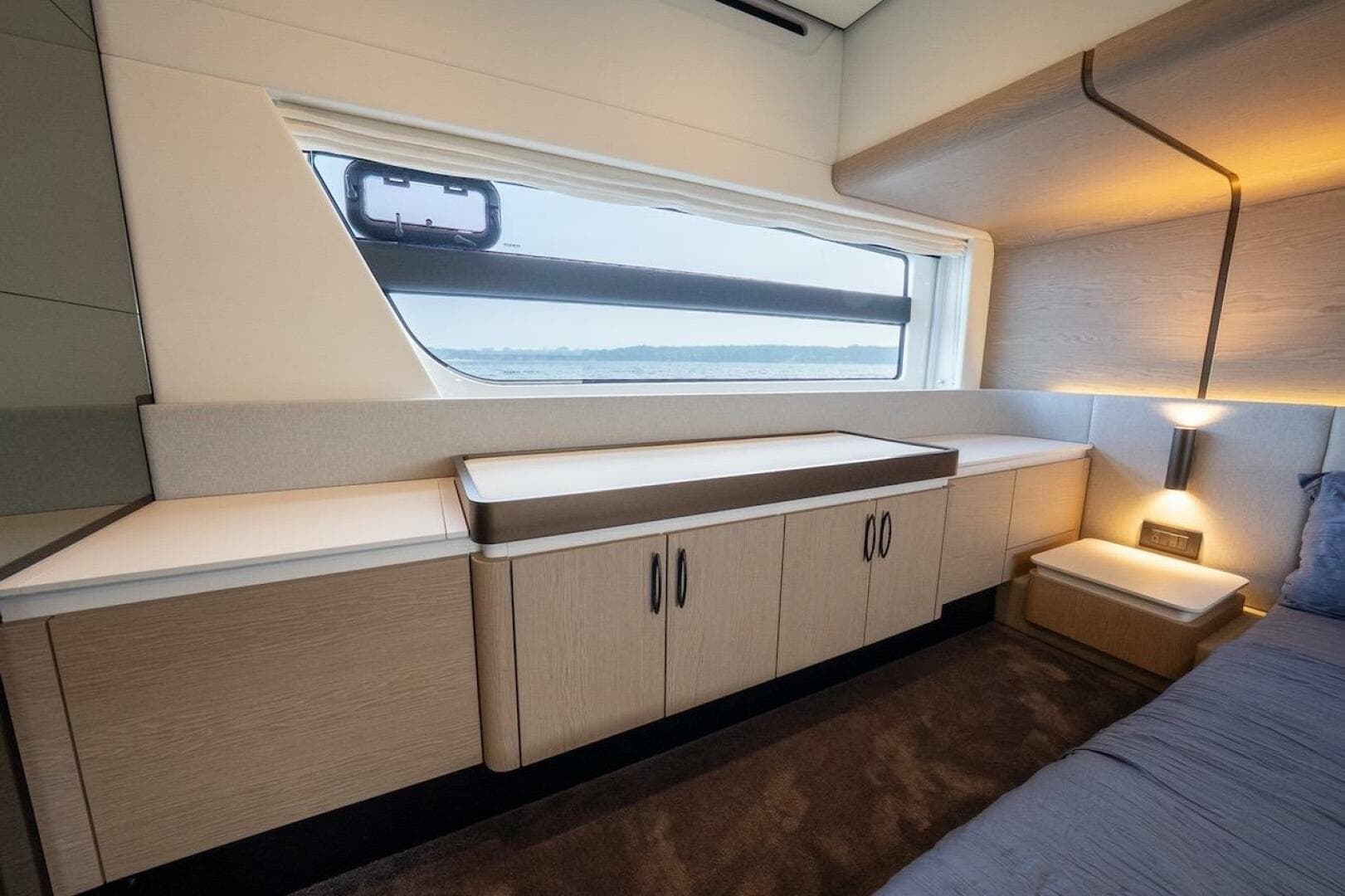 2023 Azimut Fly 53 — photo 83