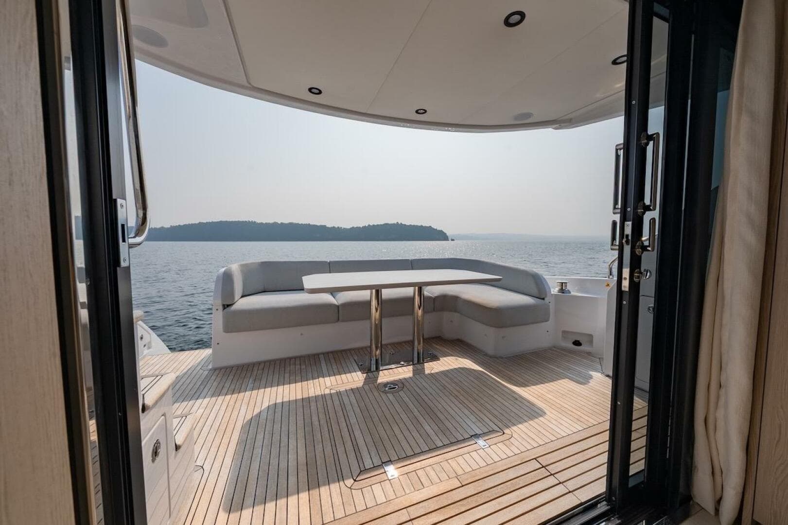 2023 Azimut Fly 53 — photo 41