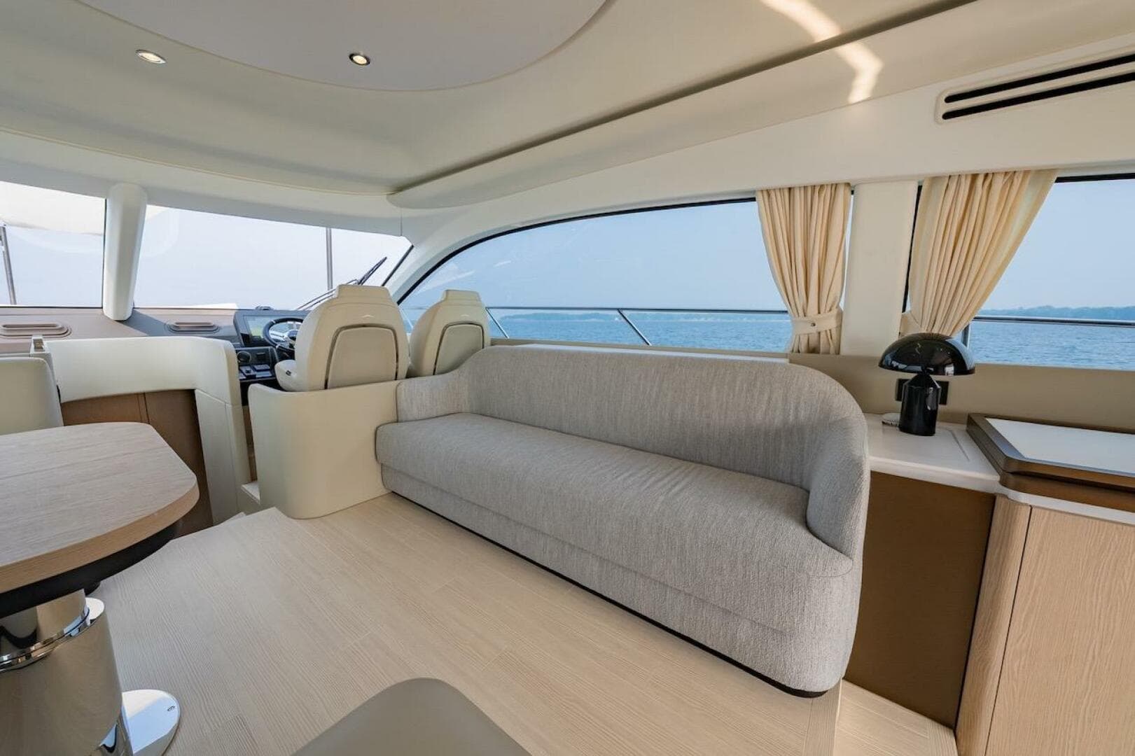 2023 Azimut Fly 53 — photo 28
