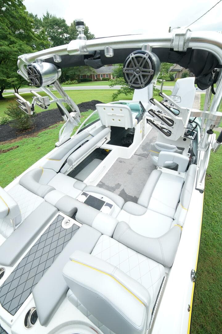 2014 Mastercraft X25 — photo 47