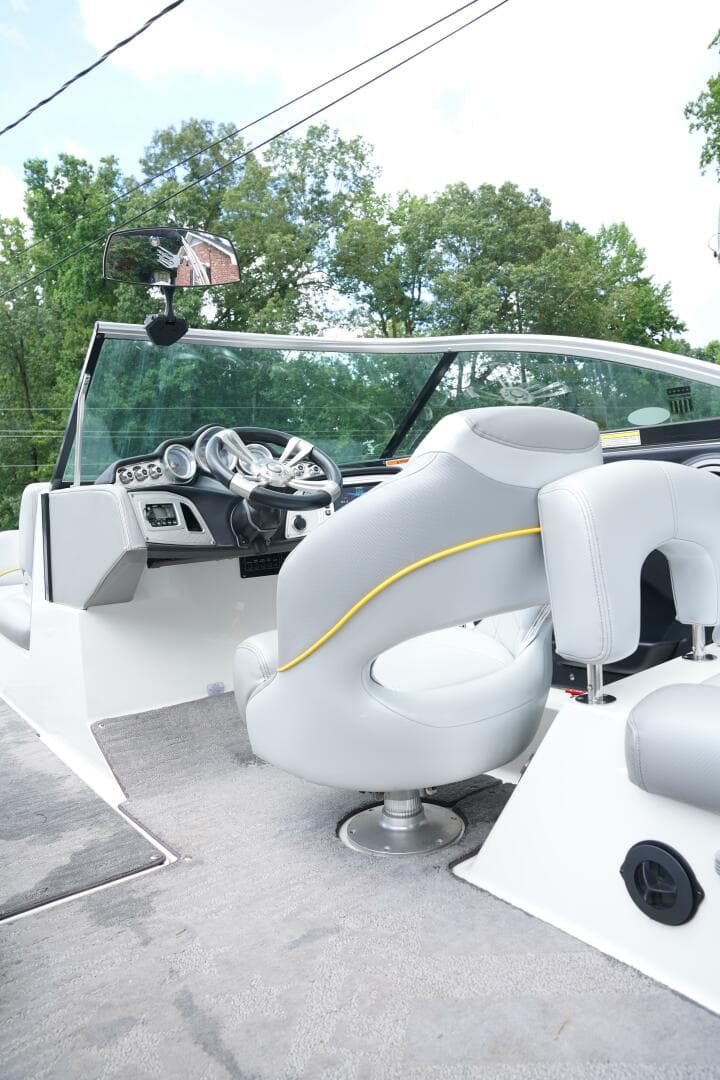 2014 Mastercraft X25 — photo 17