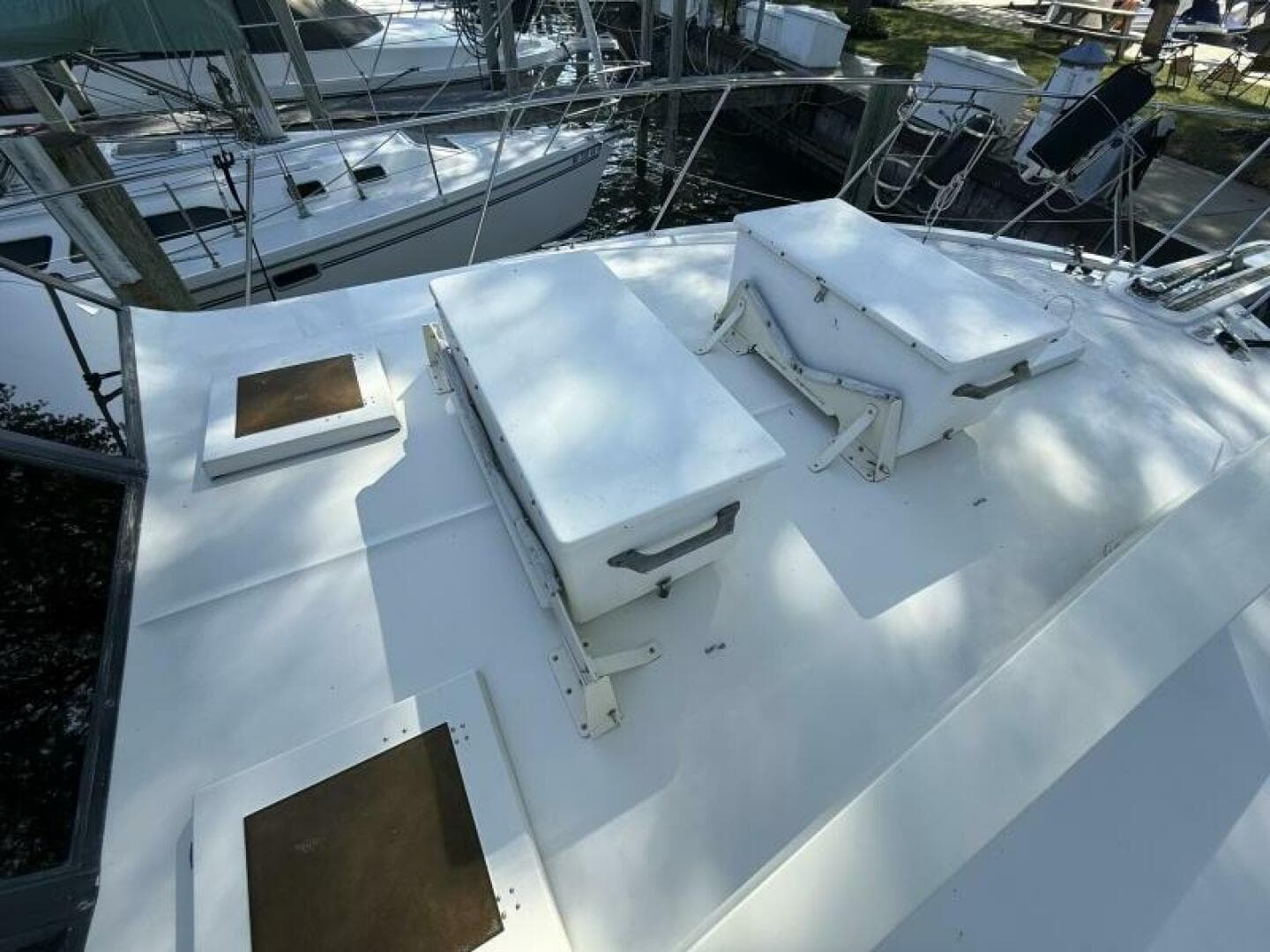 1980 Viking 43 Dcmy — photo 8