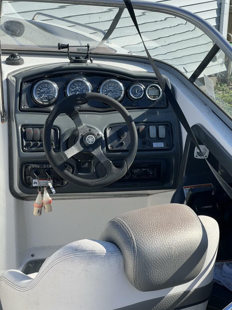 2008 Yamaha Boats — photo 7