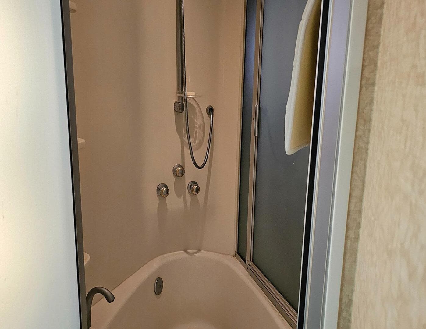 2006 Marquis 65 — photo 34