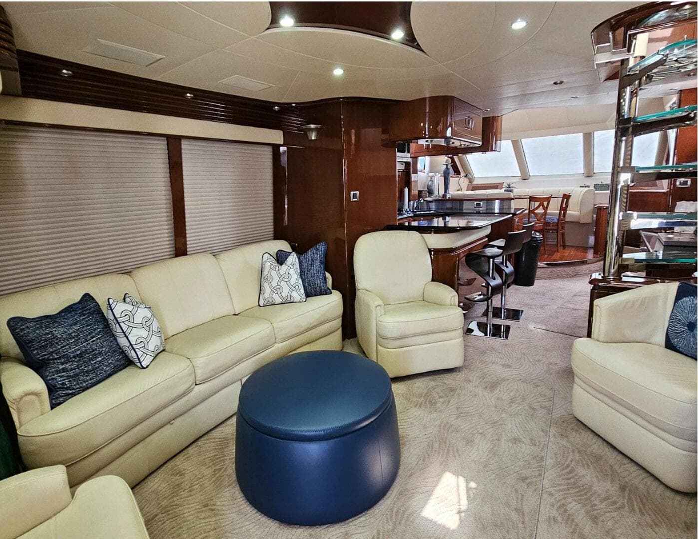 2006 Marquis 65 — photo 18