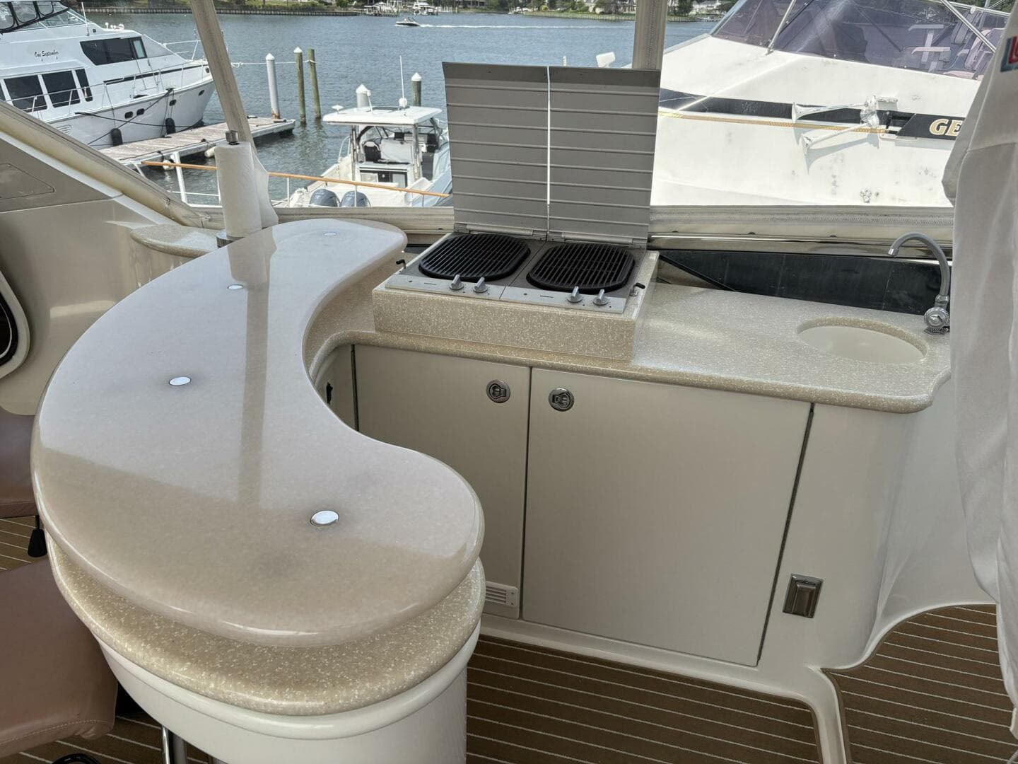 2006 Marquis 65 — photo 47