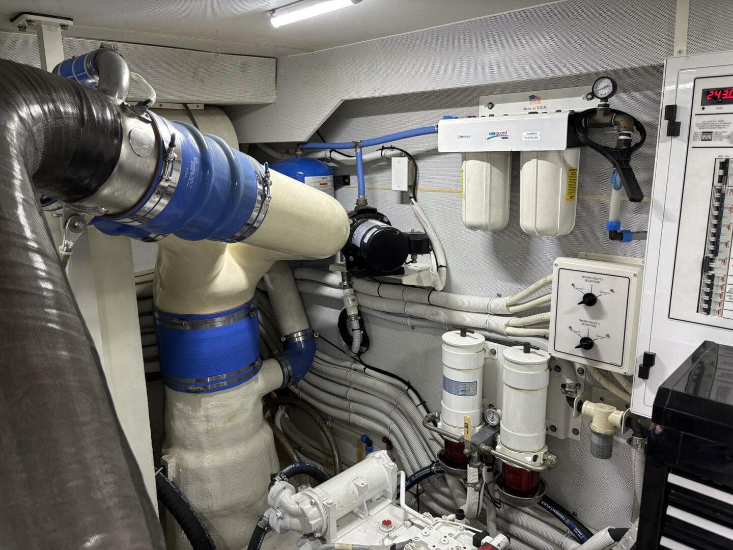 2006 Marquis 65 — photo 57