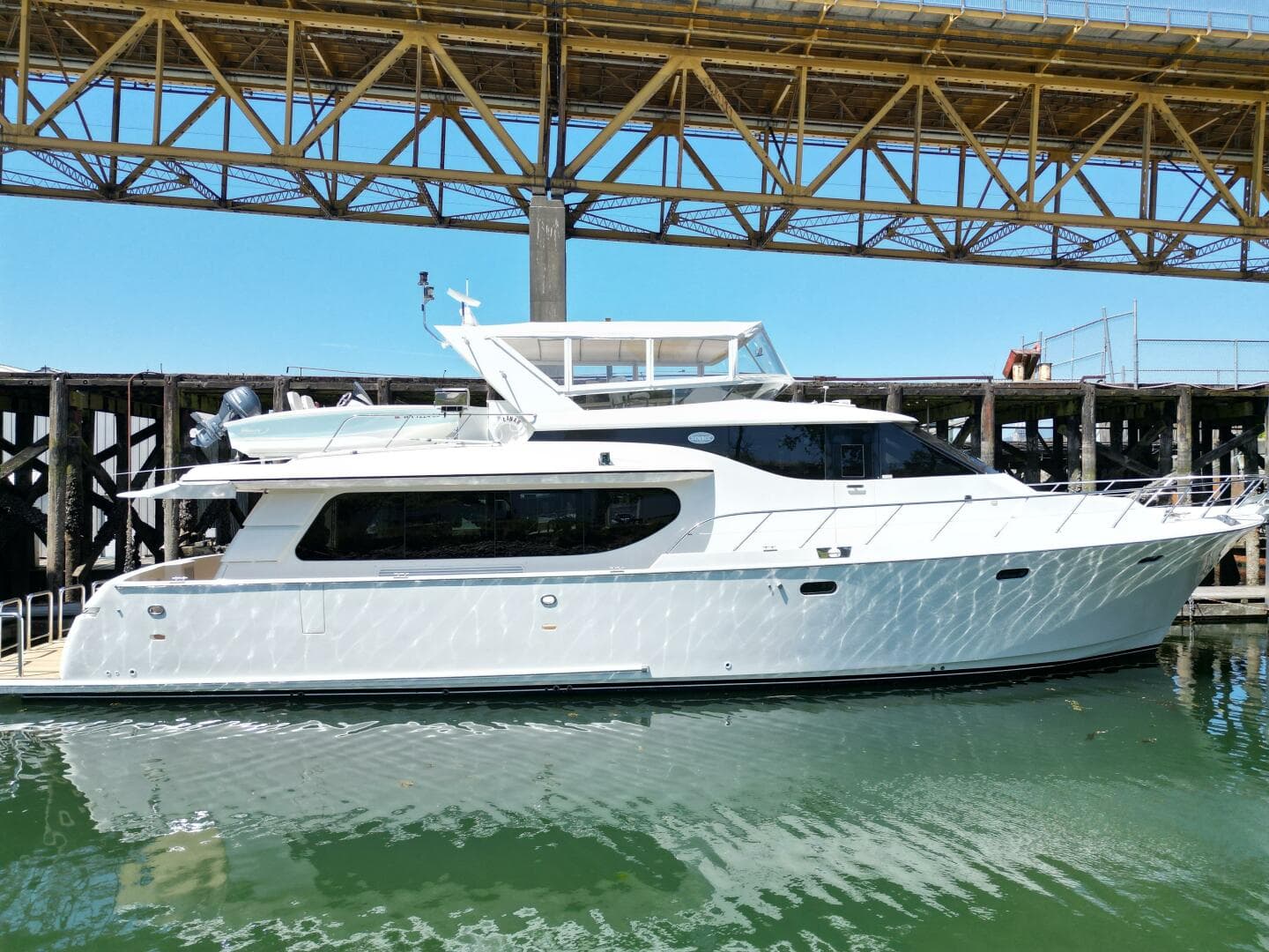 2001 Symbol 66 — photo 1