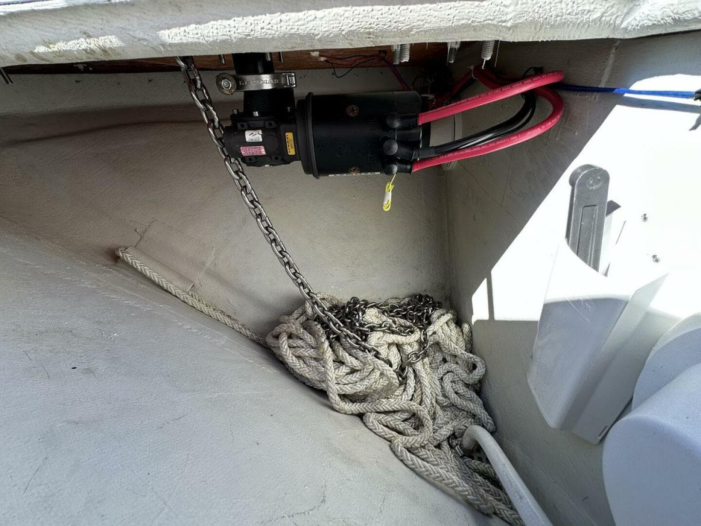 2013 Hunt Yachts Harrier 36 — photo 36