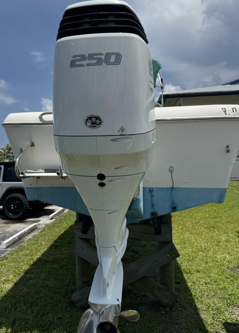 1995 Pro-Line 231 WA — photo 22