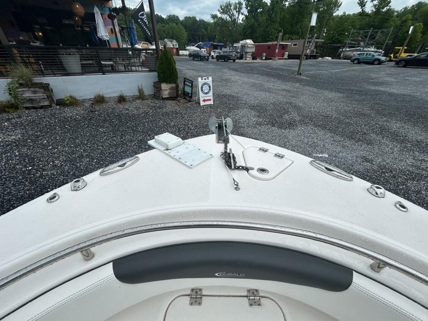 2022 Robalo R242 Center Console — photo 16