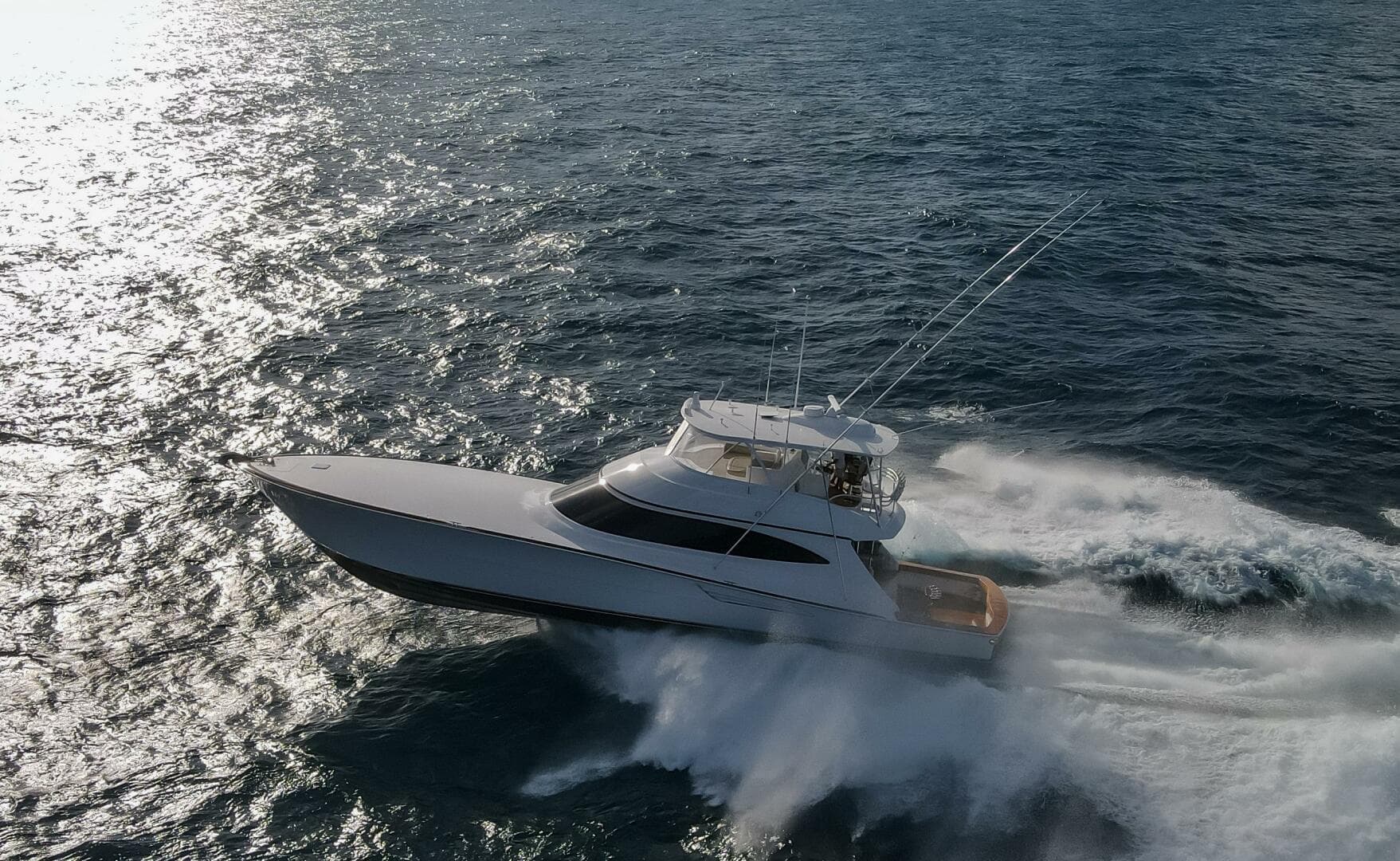 2025 Viking 82 Convertible — photo 83