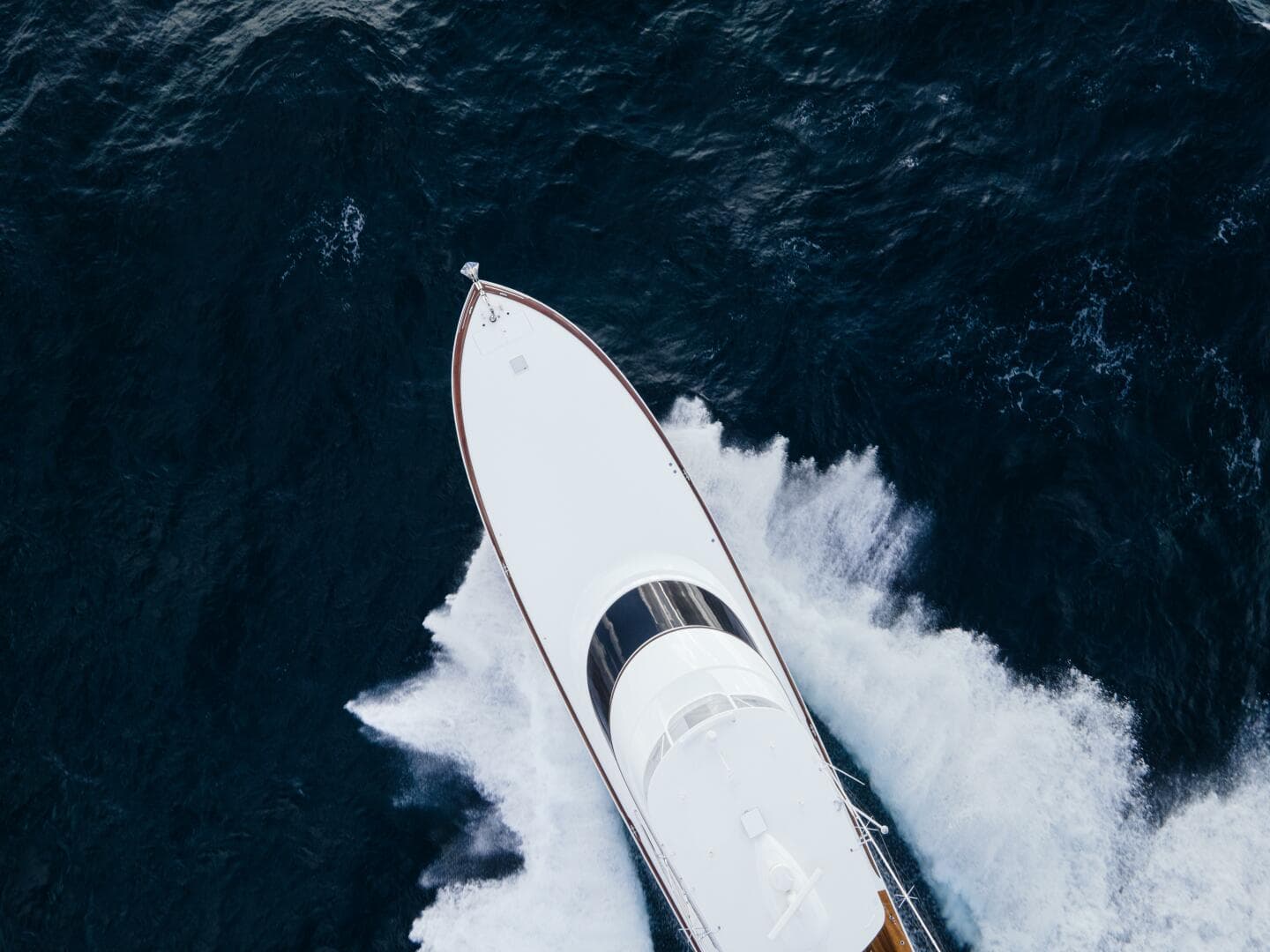 2025 Viking 82 Convertible — photo 71