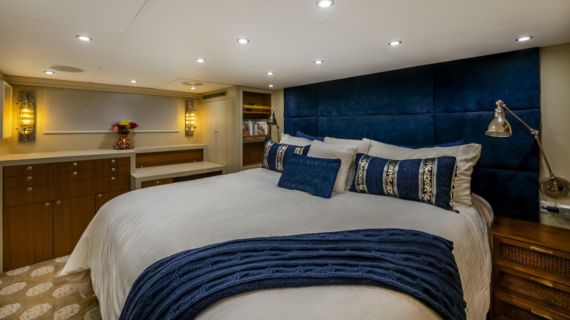 1975 Stephens Brothers — photo 78