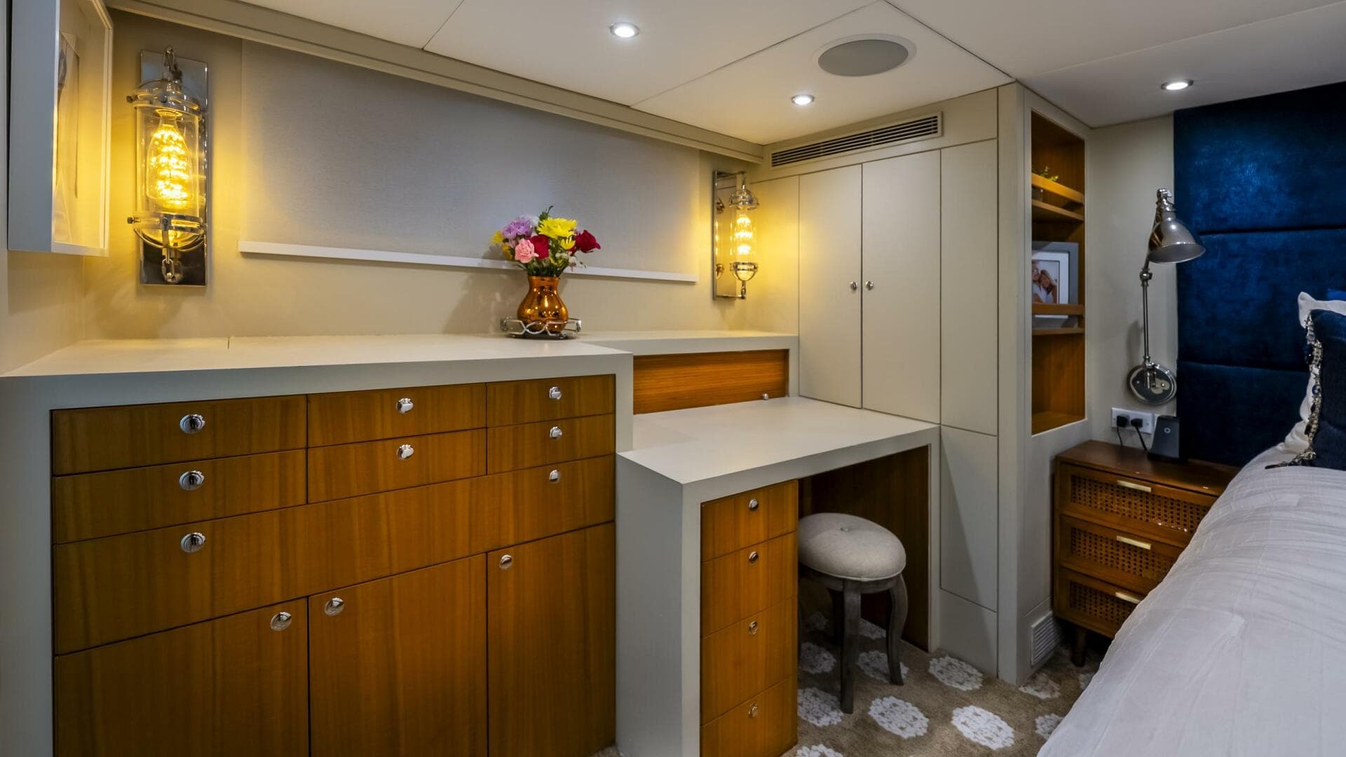 1975 Stephens Brothers — photo 81