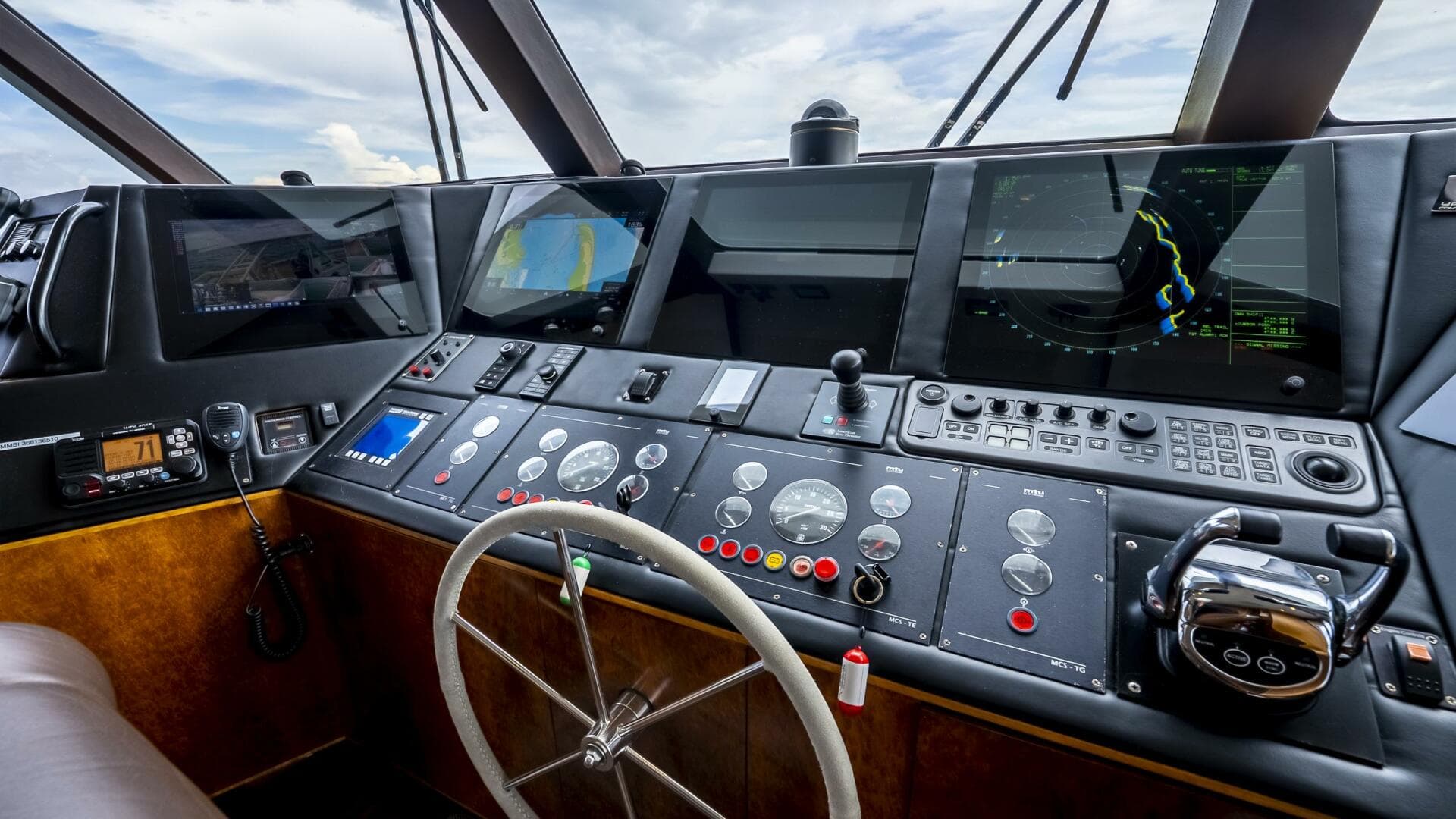 1975 Stephens Brothers — photo 71