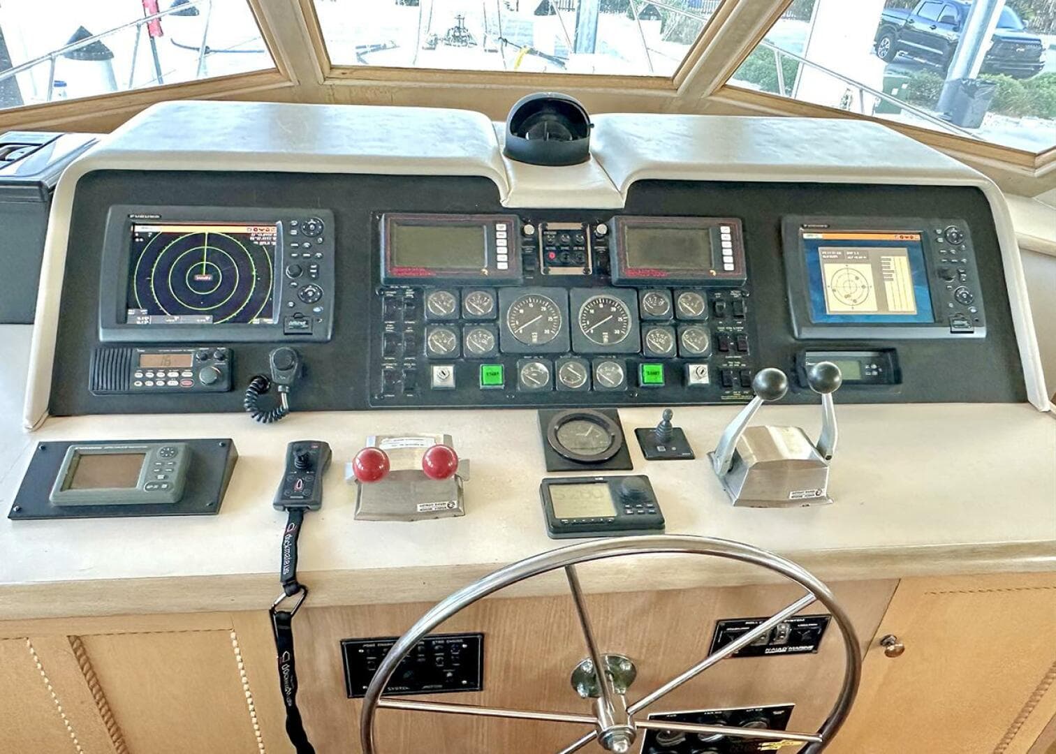 1994 Hatteras Cockpit — photo 23