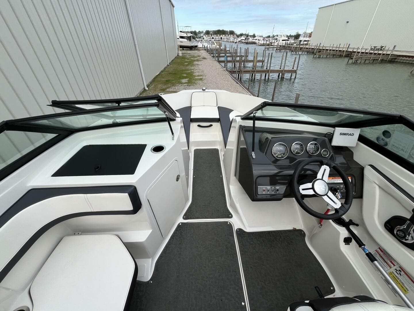 2015 Sea Ray 19 Spx — photo 14