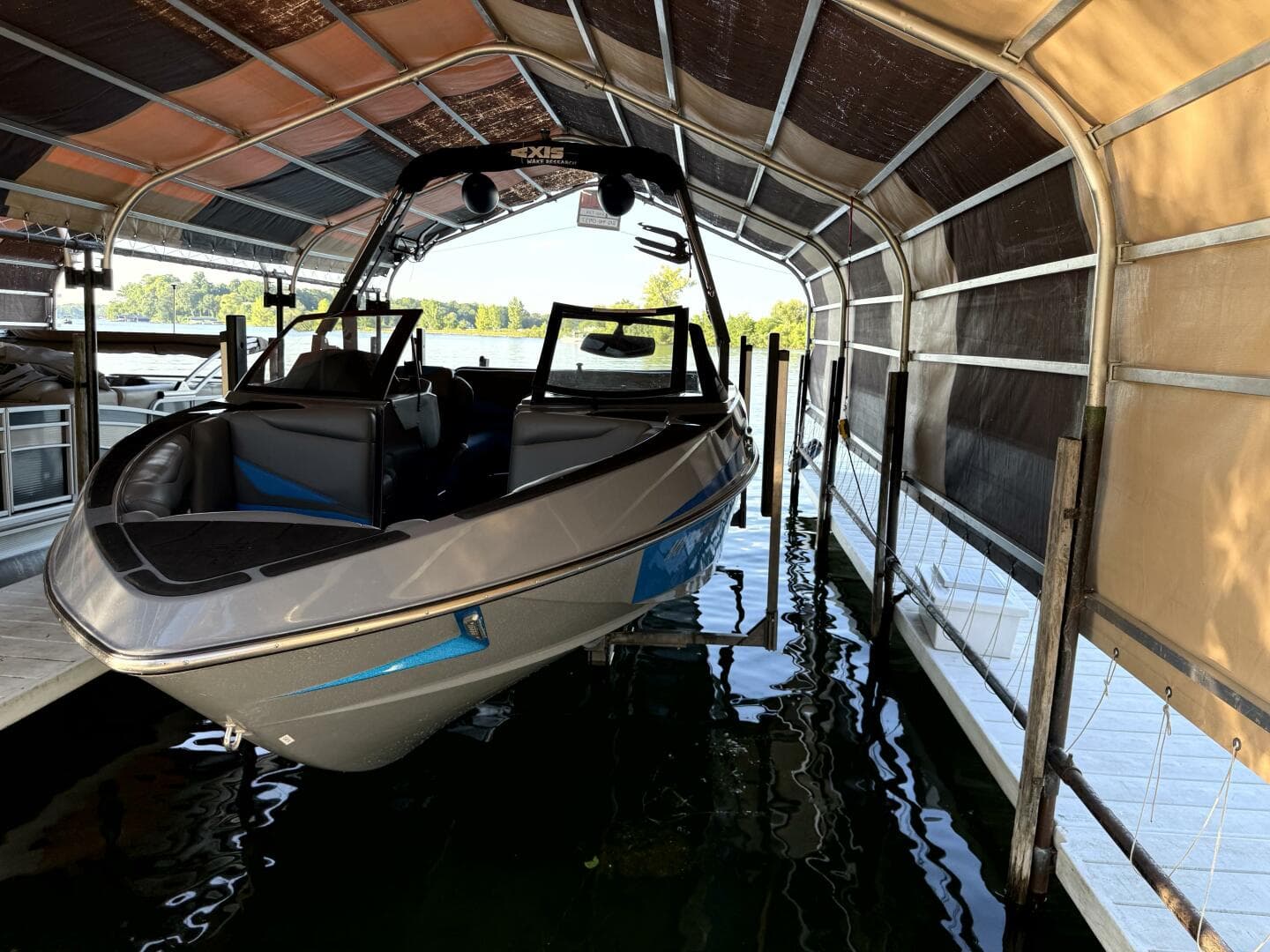 2020 Axis T23 — photo 114