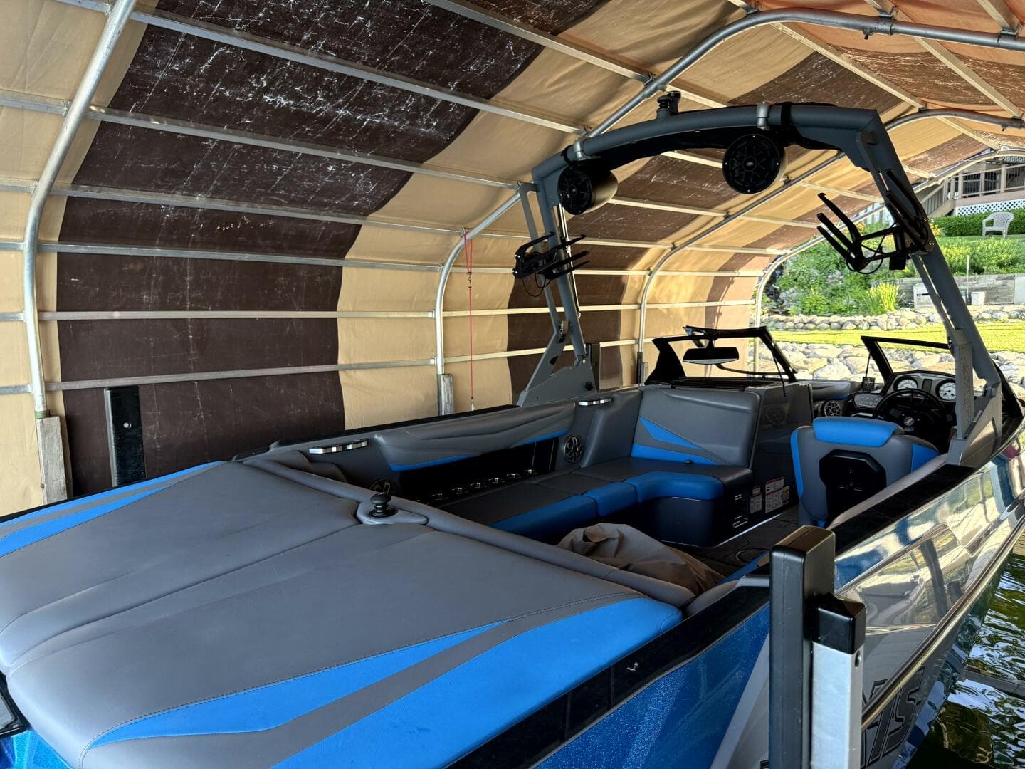 2020 Axis T23 — photo 89