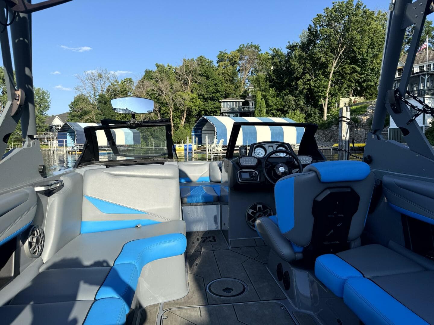 2020 Axis T23 — photo 30