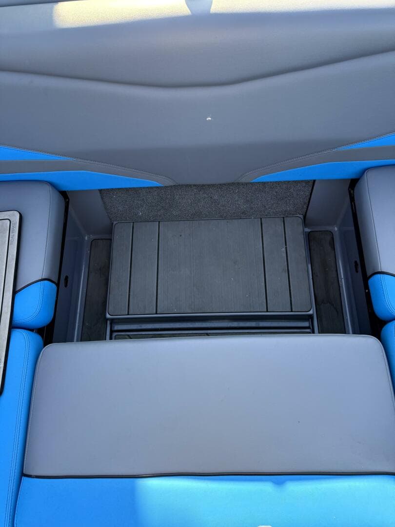 2020 Axis T23 — photo 32