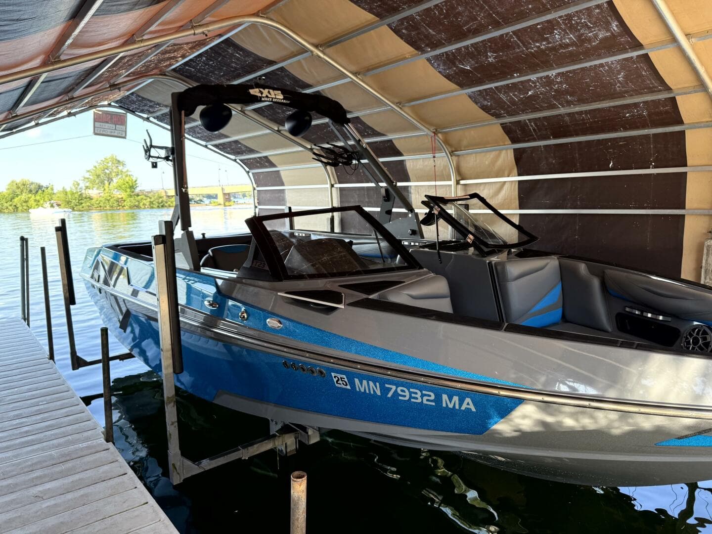 2020 Axis T23 — photo 116