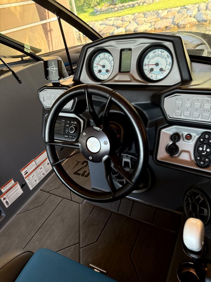 2020 Axis T23 — photo 90