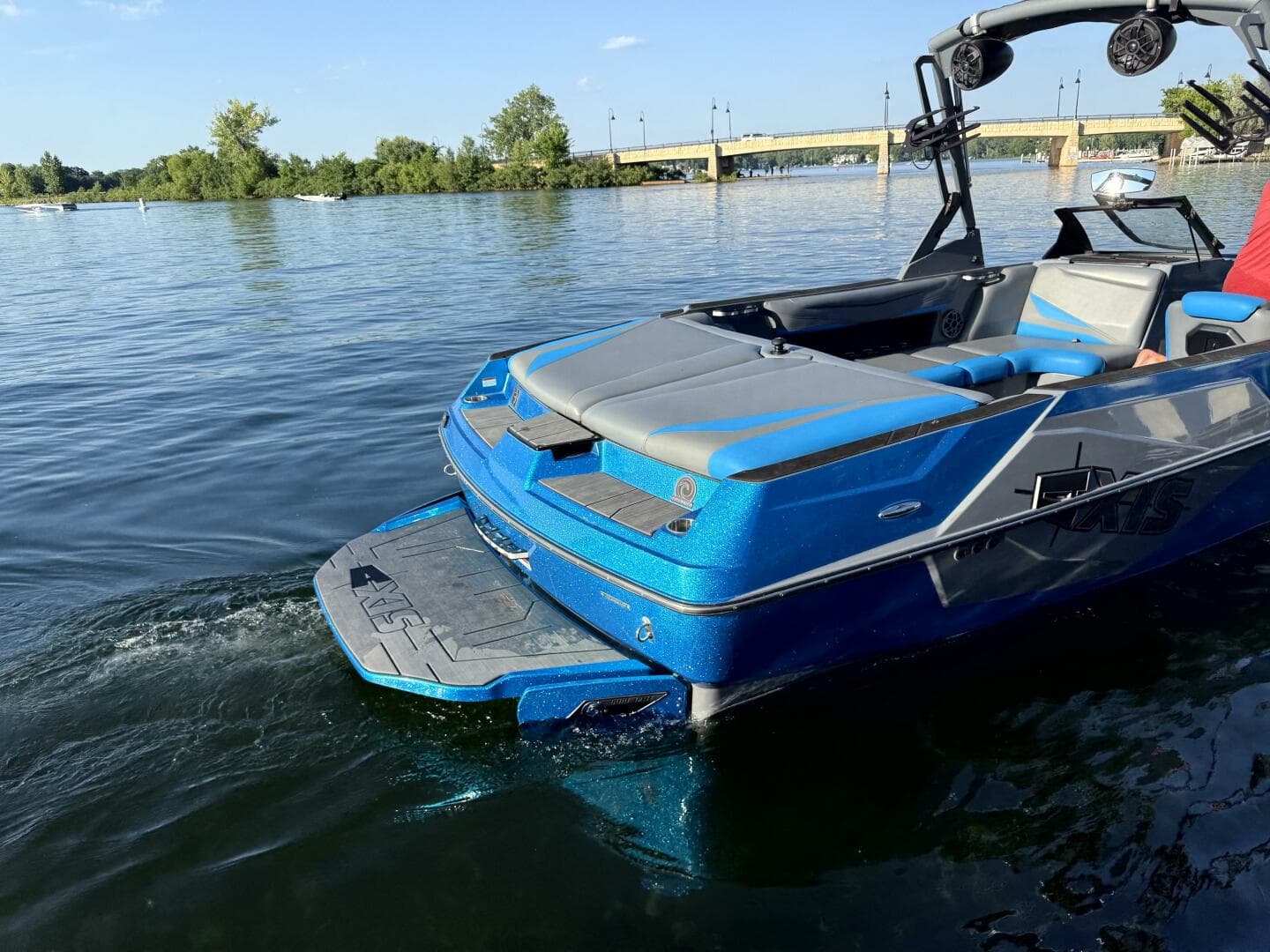 2020 Axis T23 — photo 72