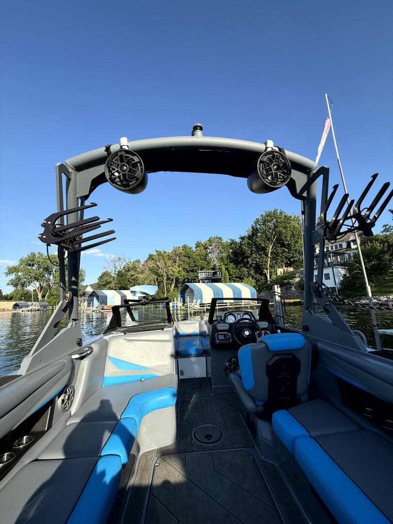 2020 Axis T23 — photo 62