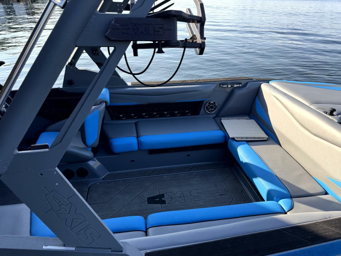 2020 Axis T23 — photo 77