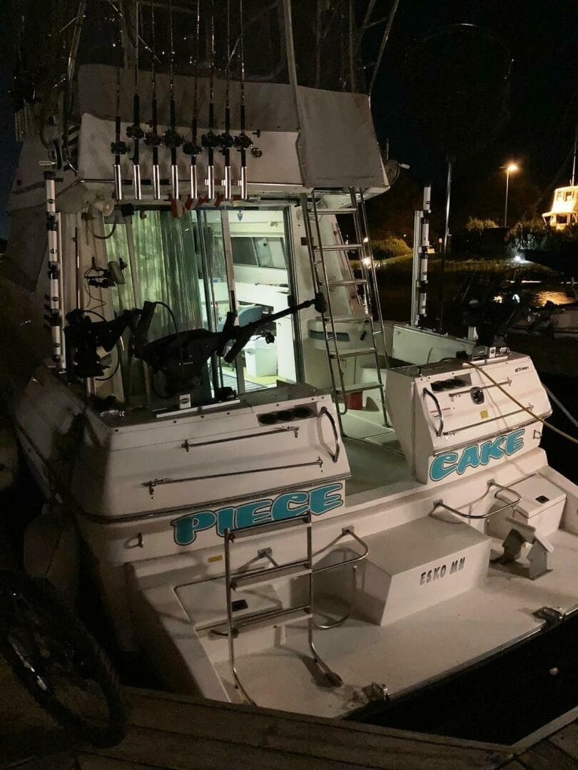 1994 Cruisers Yachts 3380 — photo 11