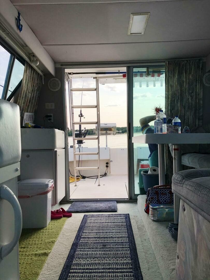 1994 Cruisers Yachts 3380 — photo 10