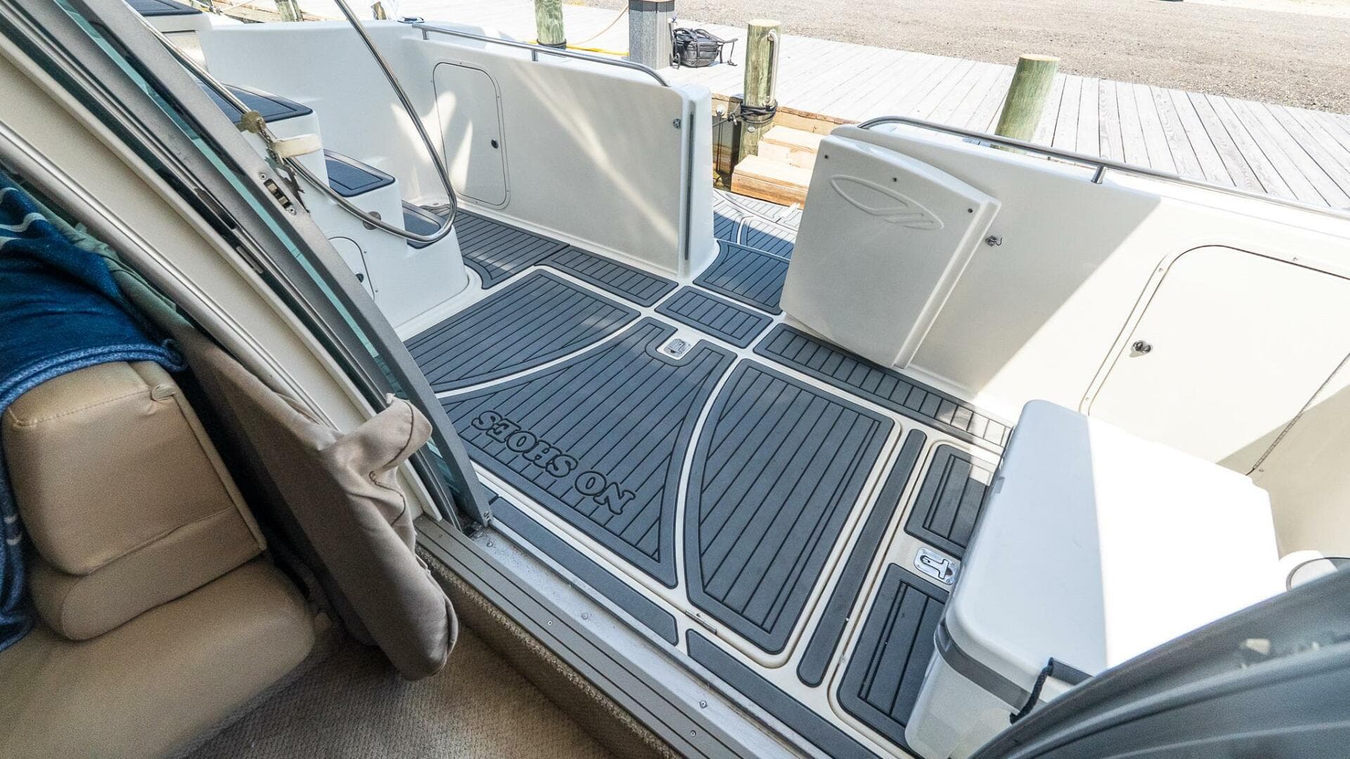 2000 Maxum 4600 Scb — photo 7