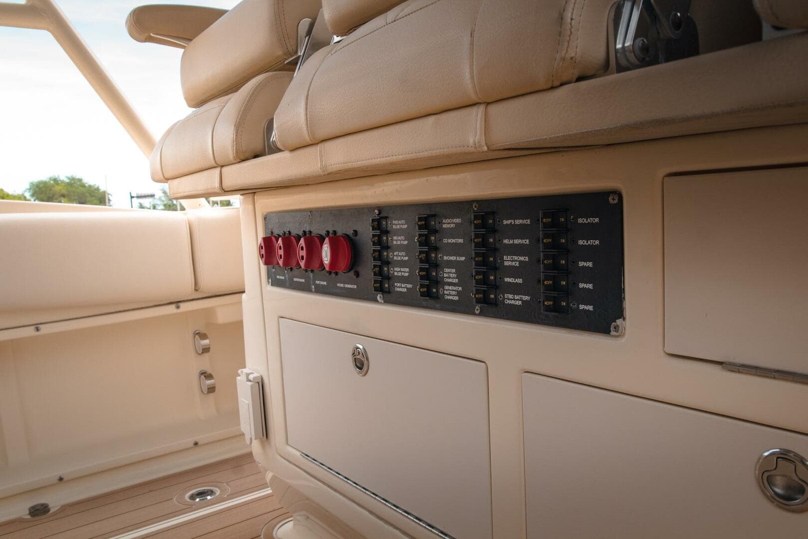 2017 Chris-Craft Catalina 34 — photo 9