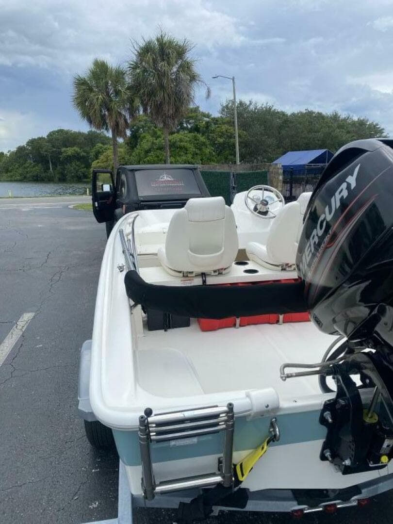 2018 Boston Whaler 150 Super Sport — photo 11