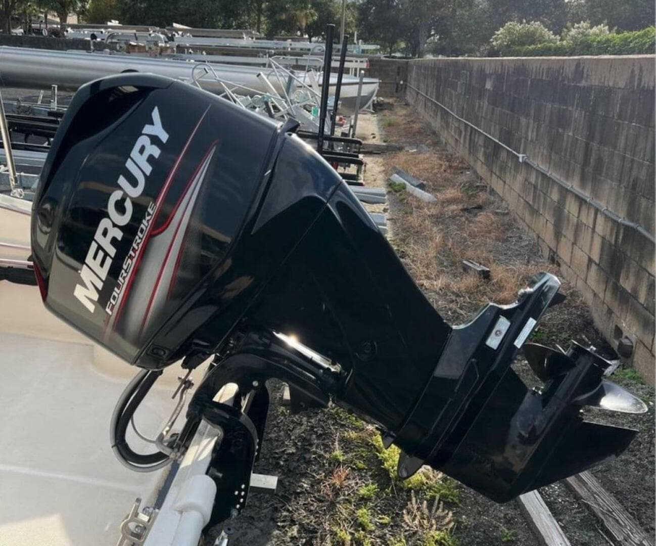 2018 Boston Whaler 150 Super Sport — photo 9