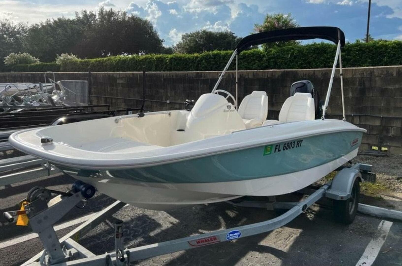 2018 Boston Whaler 150 Super Sport — photo 2