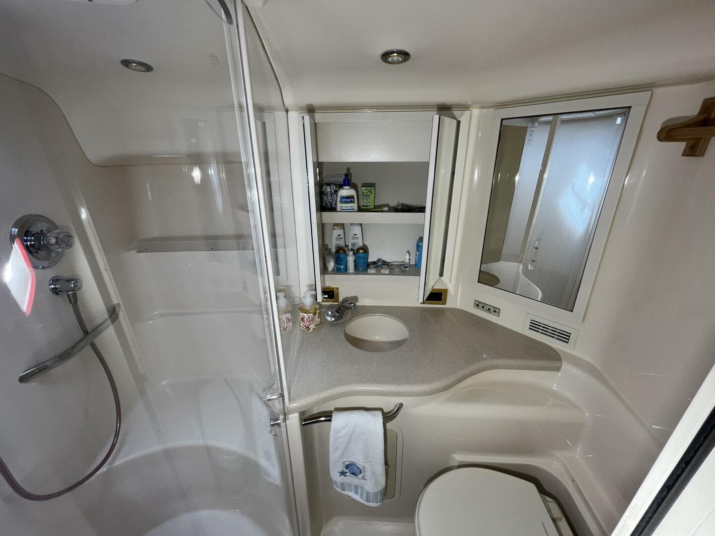 1999 Sea Ray 400 Sundancer — photo 60