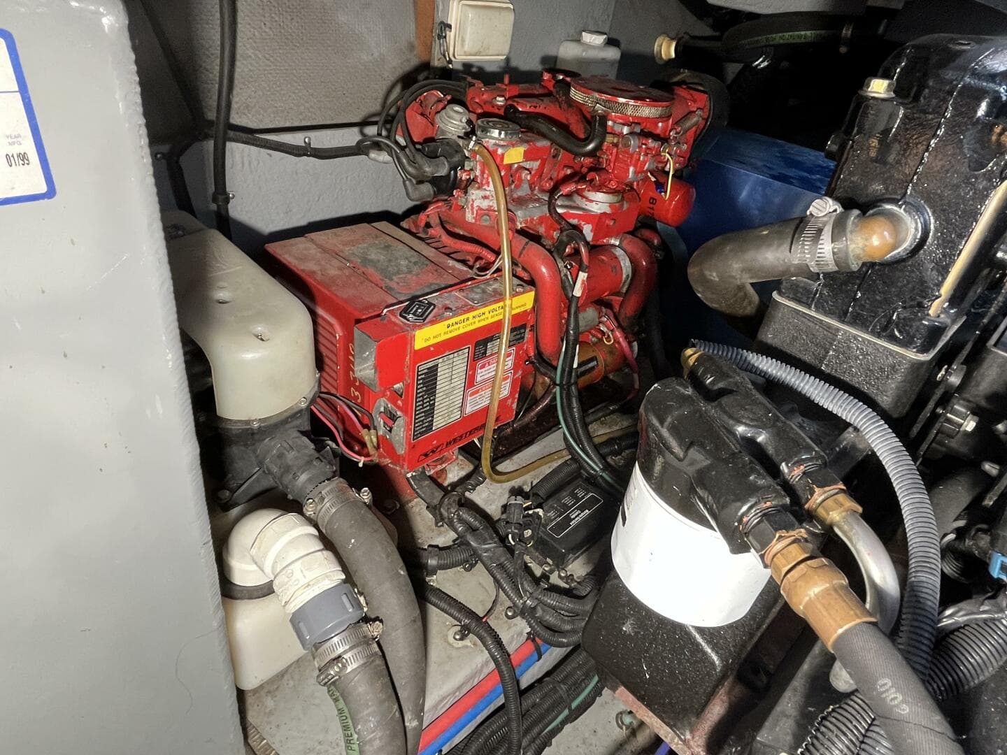 1999 Sea Ray 400 Sundancer — photo 38