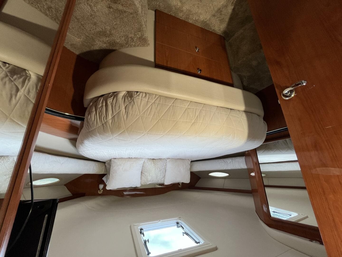1999 Sea Ray 400 Sundancer — photo 57