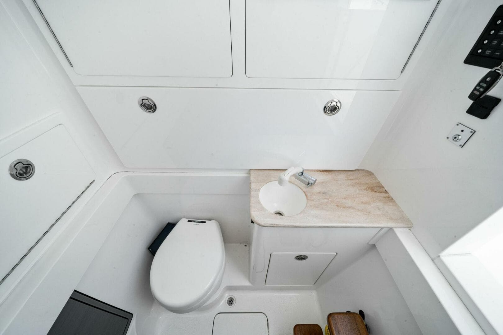 2023 Valhalla Boatworks V-41 — photo 32