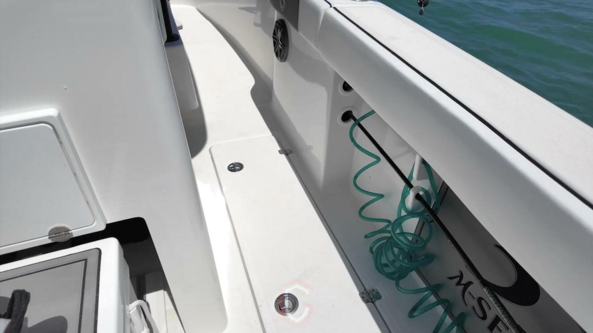 2022 Cg Boat Works 35 M-Series — photo 32